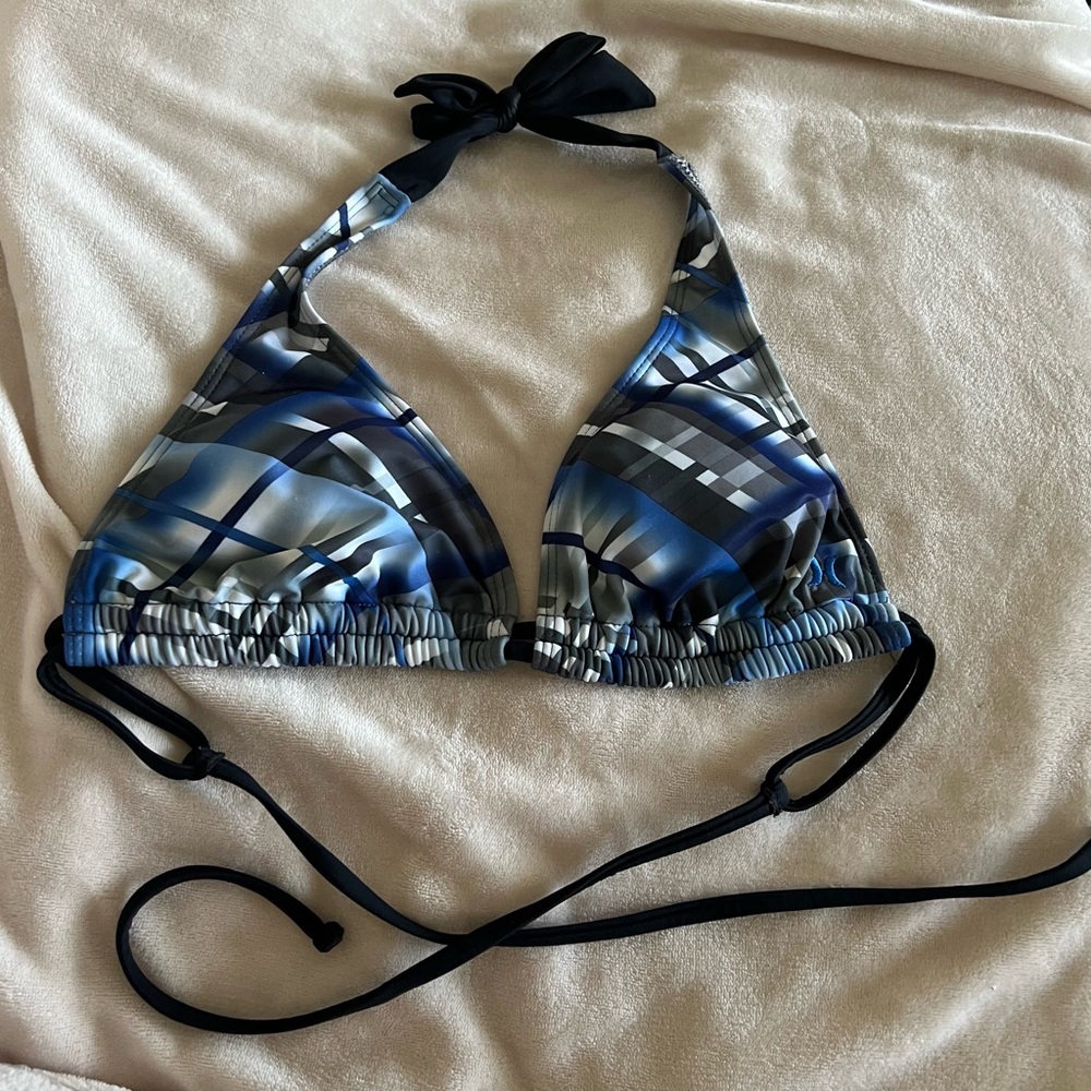 NWOT Hurley bikini top